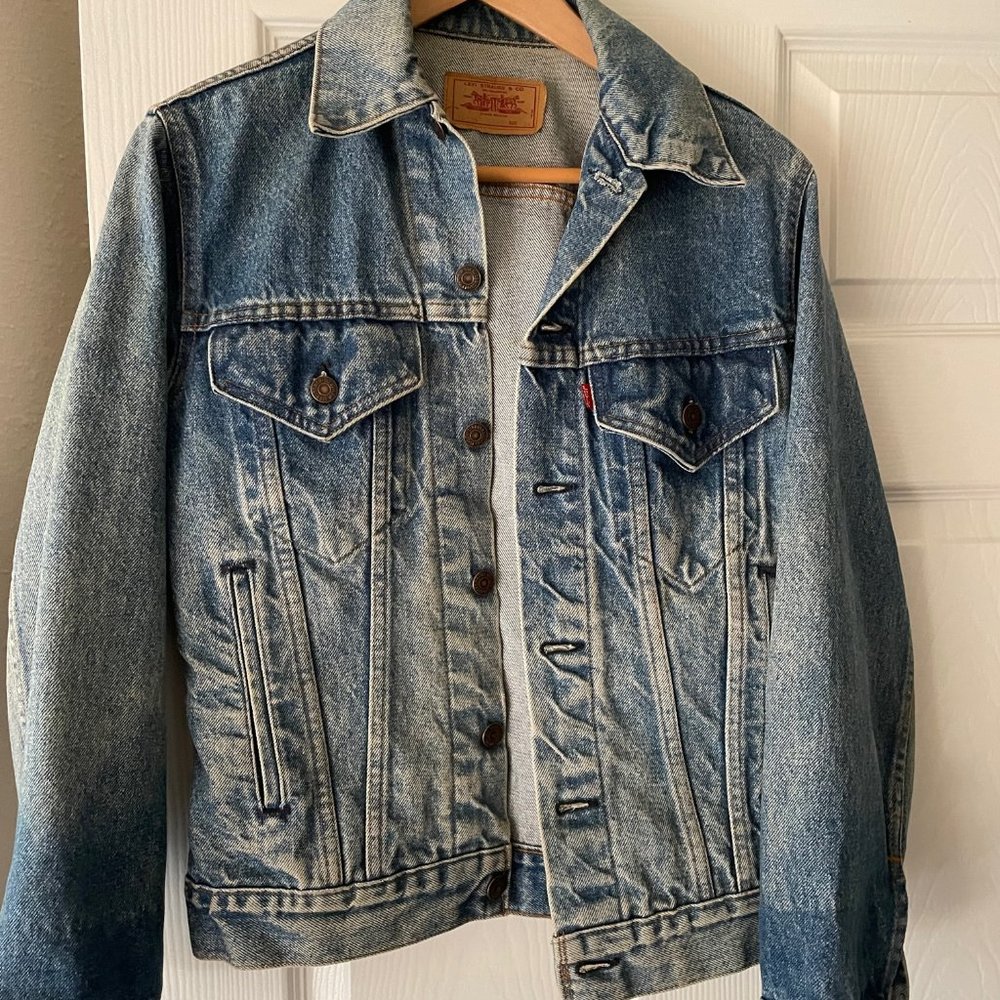 Levi's Vintage 90's Denim Trucker Jacket